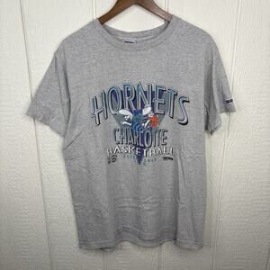 Vintage 80’s Grey Pinstriped Charlotte Hornets Tee Large